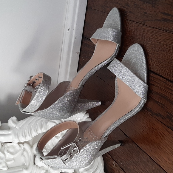 Vince Camuto silver sparkly heels - Picture 1 of 5